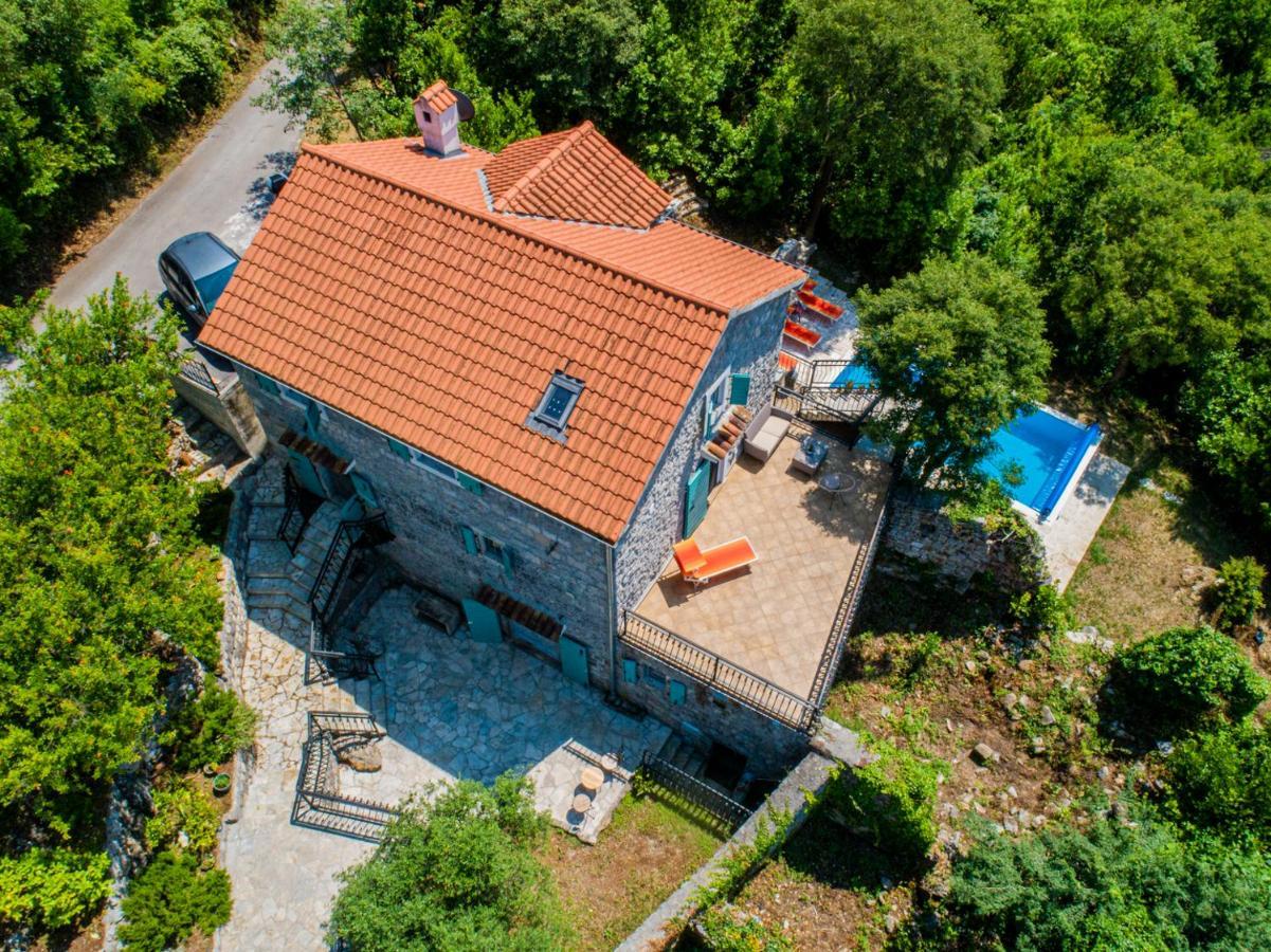 Villa Toscana With A Pool Tivat Luaran gambar