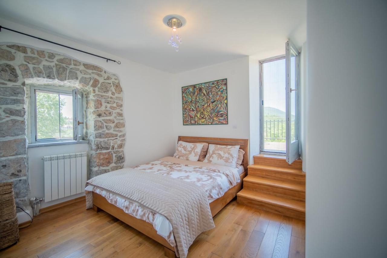 Villa Toscana With A Pool Tivat Luaran gambar
