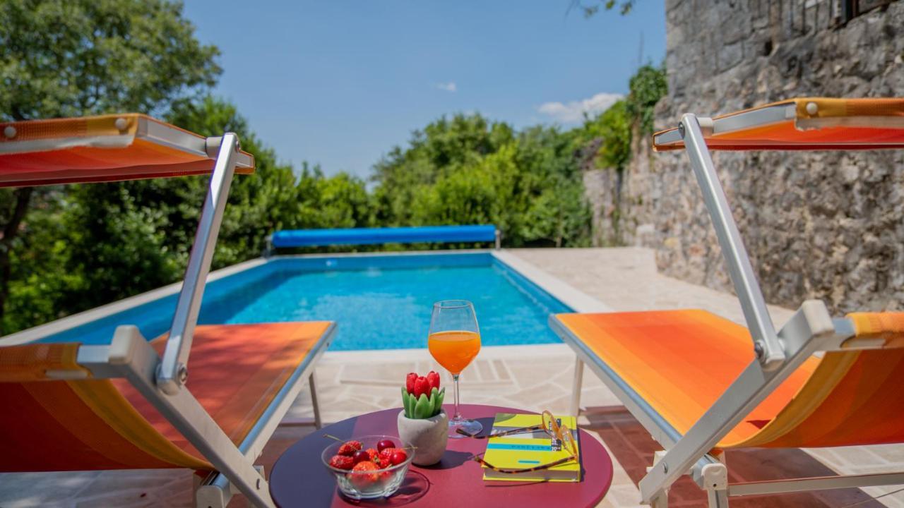 Villa Toscana With A Pool Tivat Luaran gambar