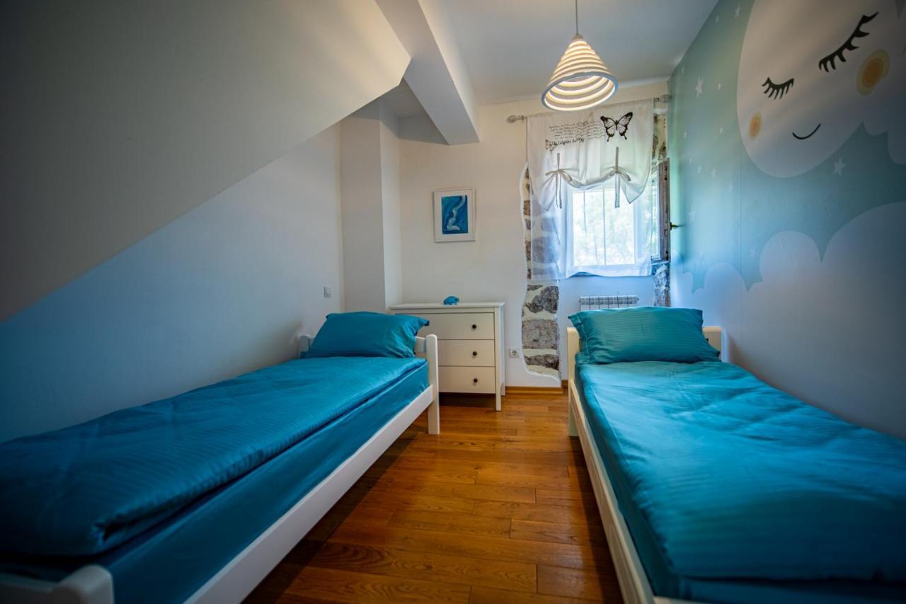 Villa Toscana With A Pool Tivat Luaran gambar